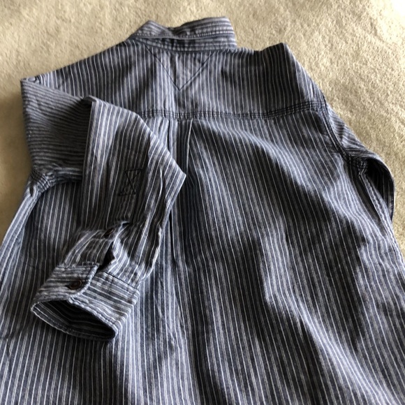 New without tag Tommy Hilfiger very cute shirt for boys 8-10 years - Picture 4 of 6